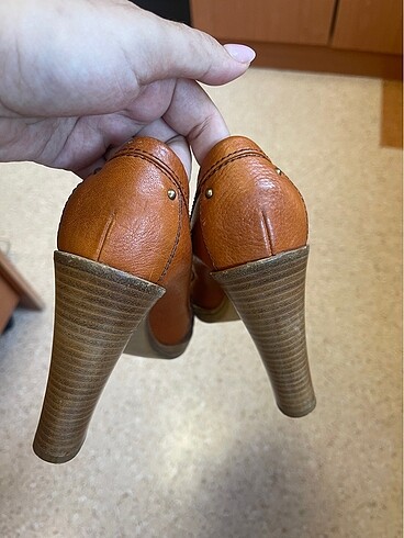 38 Beden kahverengi Renk Orjinal Chloe ayakkabı