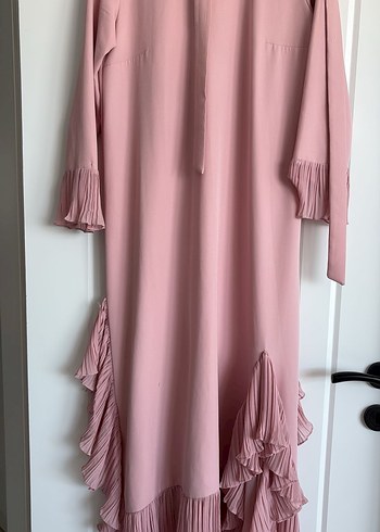 Abiye Piliseli Kol Detaylı Pembe Uzun Elbise