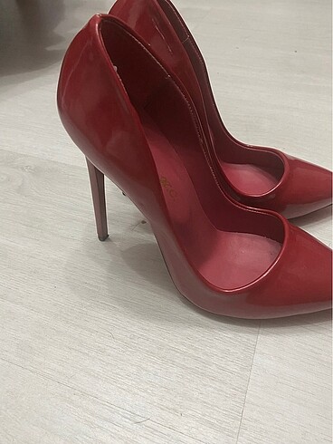  Seamlife Stiletto