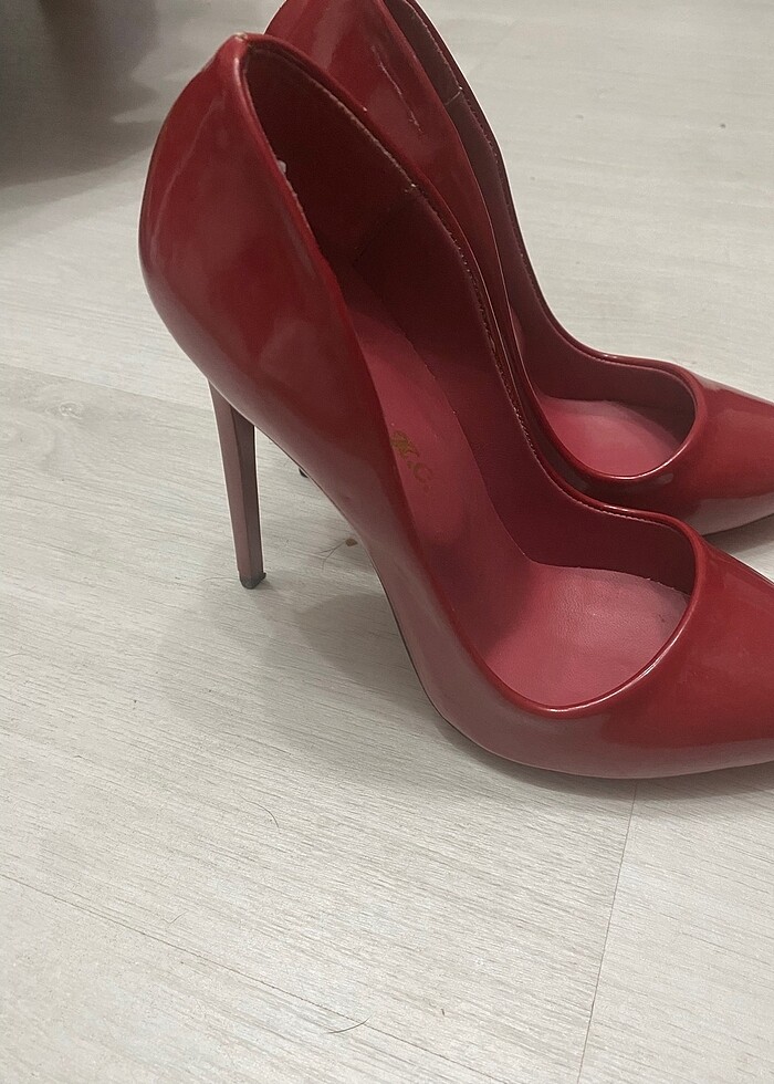 Stiletto - Görsel 2