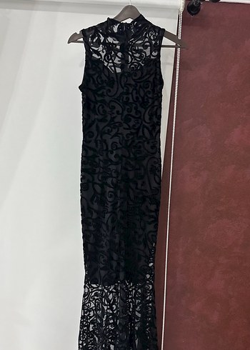 Diğer Siyah Dantel Desenli Uzun Gotik Elbise