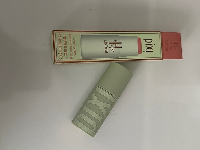 Pixi tinted lip balm PİX!