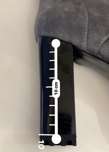 Metal detaylı Gri Dolgu Topuklu Bot - Görsel 5