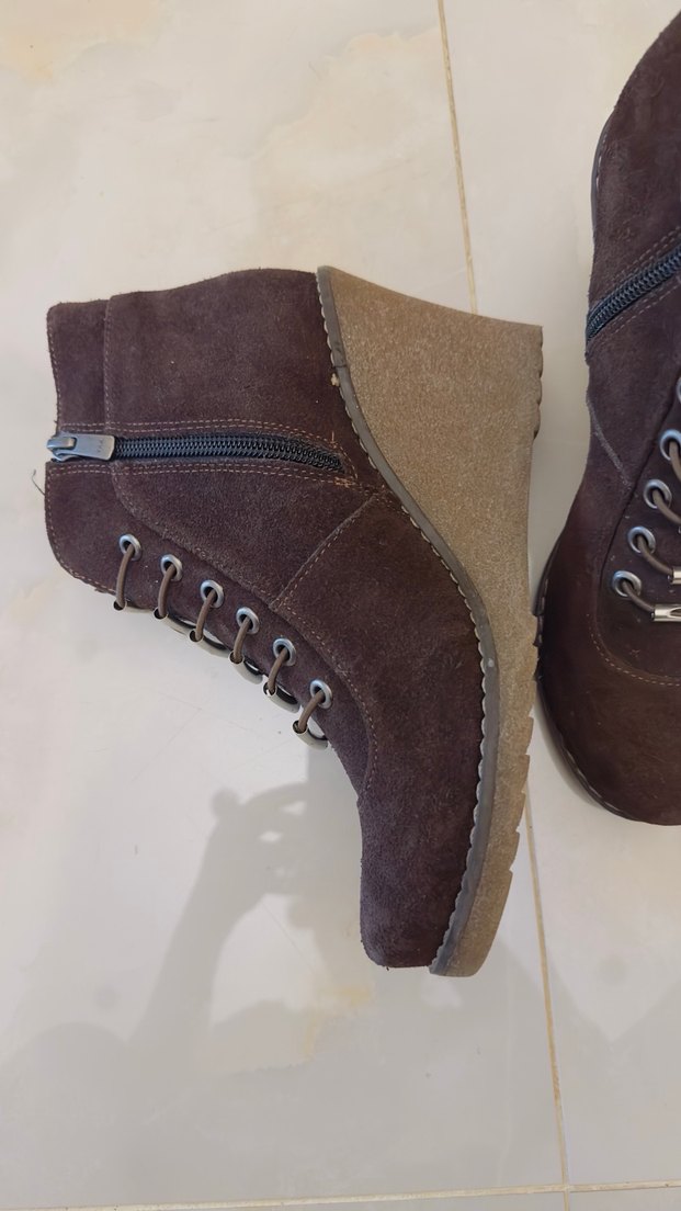 Kahverengi Süet Kadın Dolgu Topuklu Bot - Görsel 2