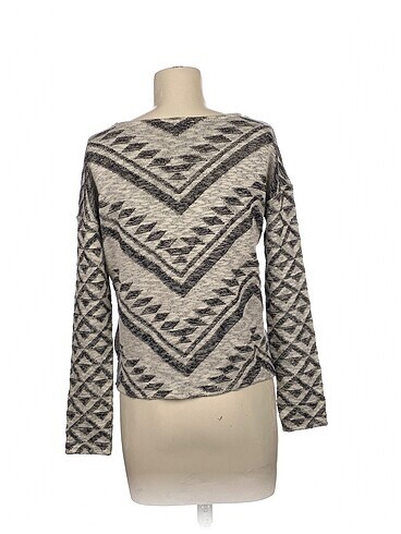 m Beden PreLoved Kazak / Triko %70 İndirimli.