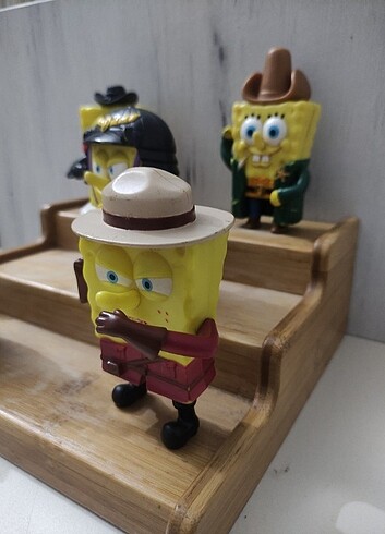  Beden Renk Sünger Bob büyük karakterler. 