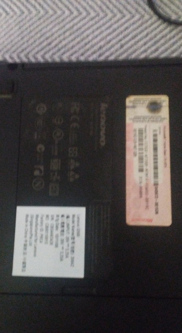 Mavi Lenovo Laptop - Görsel 4