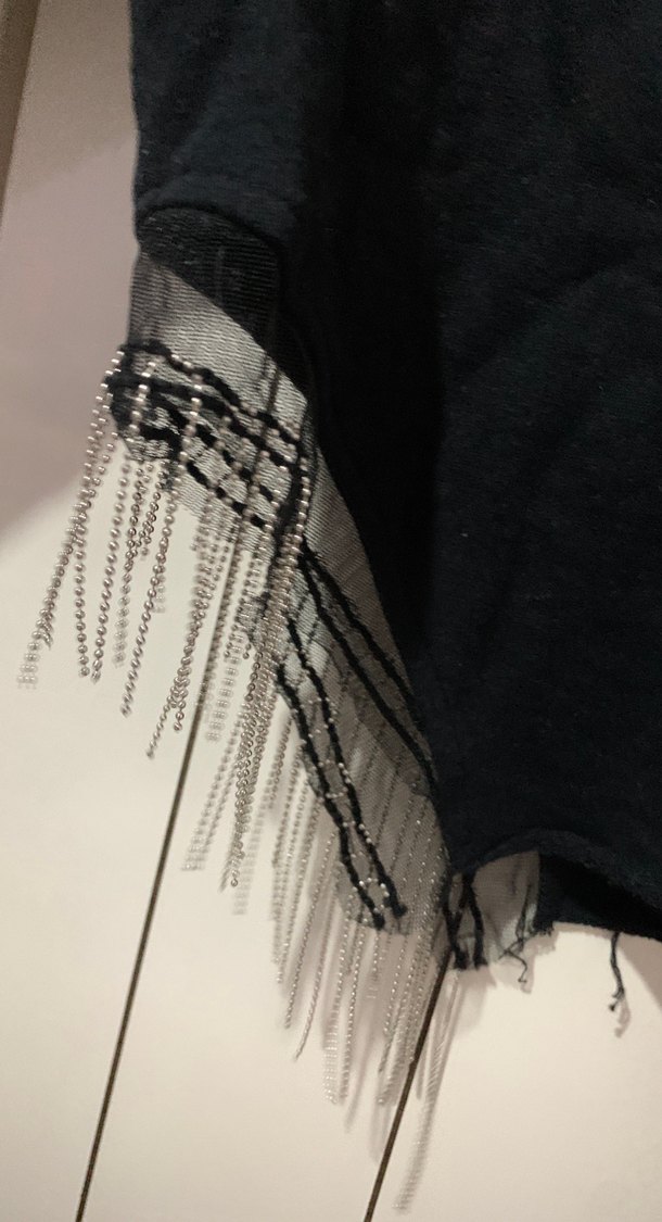 Siyah Püsküllü Gotik Kadın Sweatshirt - Görsel 5