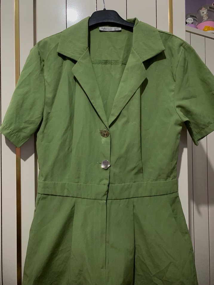 Kadın Yeşil Keten Kısa Tulum - Görsel 2