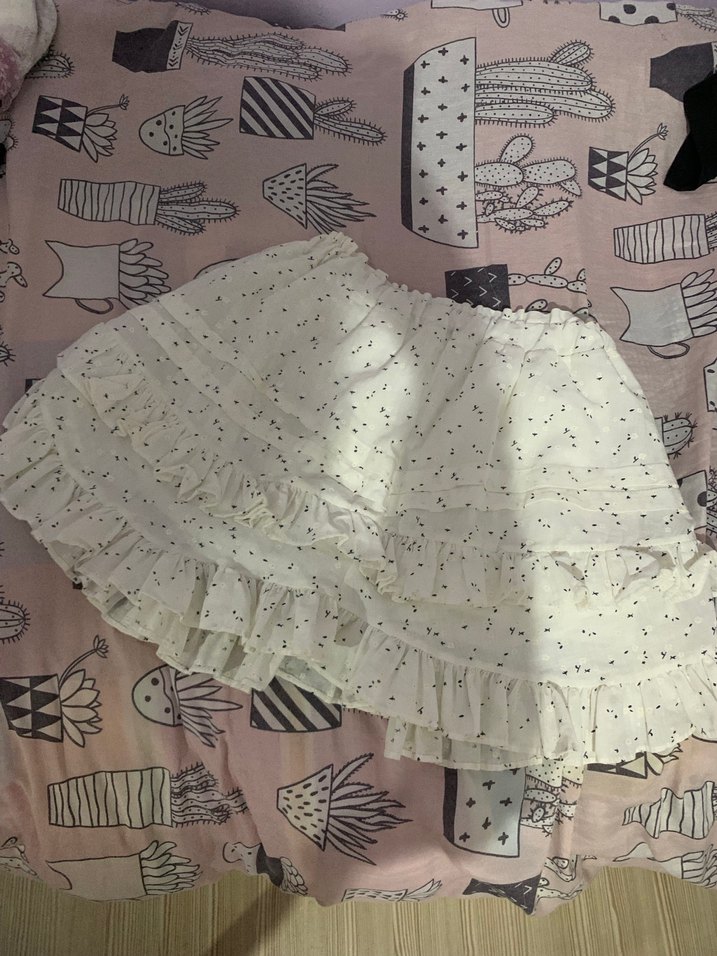 Nakışlı Beyaz Askılı - Görsel 2