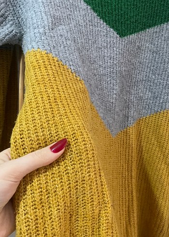 Gri-Yeşil-Sarı Renkli Örgü Kadın Kazak - Görsel 2