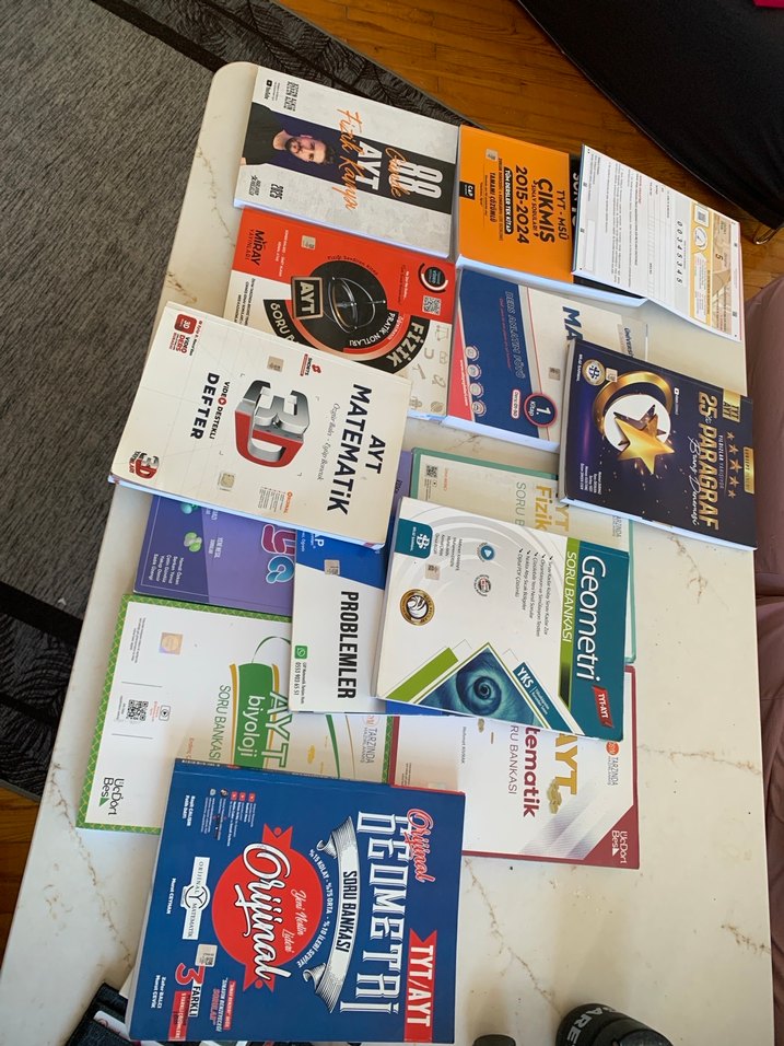 AYT ve TYT Sınavlarına Hazırlık Kitapları Seti - Görsel 3