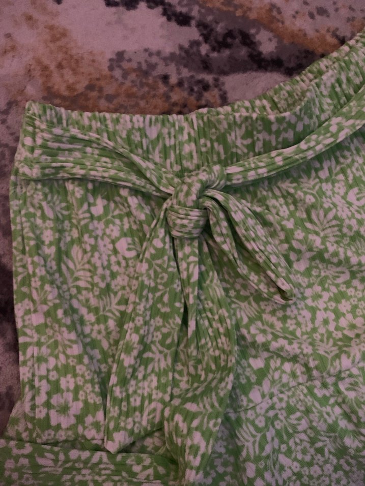 Yeşil Pilili Mini Etek - Görsel 4