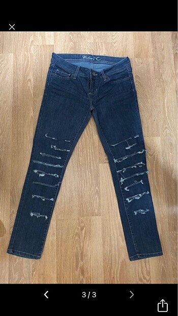28 Beden Yırtık Blujean Pantolon