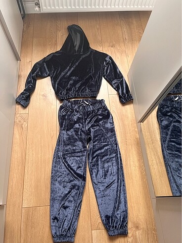 Kadife eşofman takımı bershka