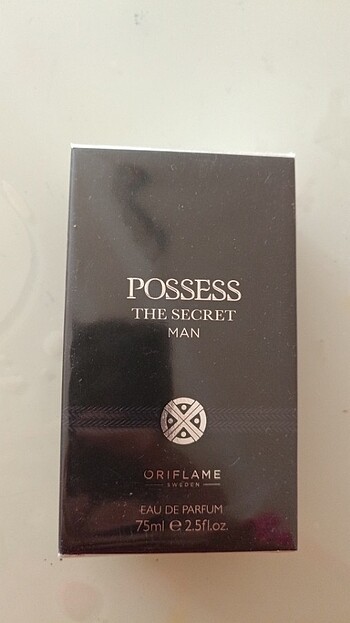 Poses The Secret 