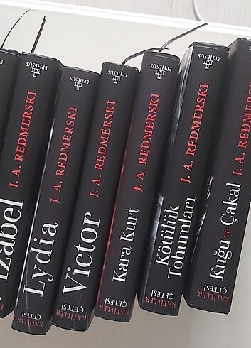 Katiller Çetesi 7 kitap ciltli