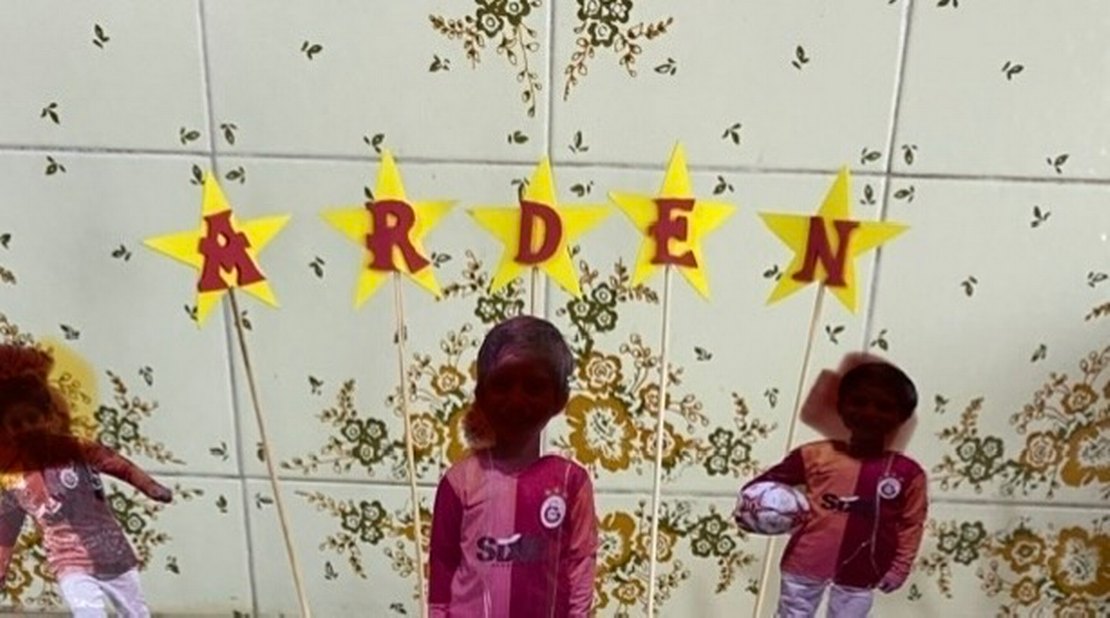 Renkli Parti Harf Süsleme Banner - Görsel 2