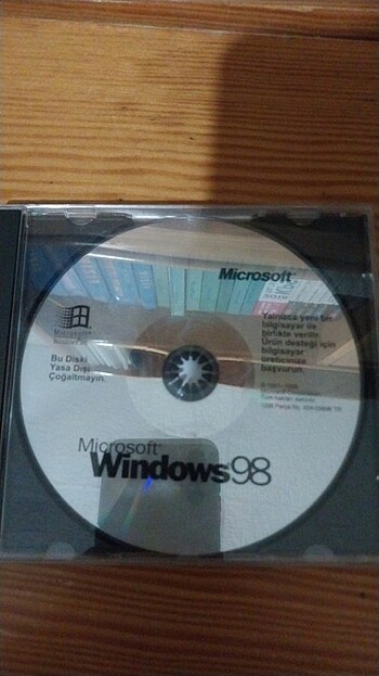 Windows 98 kurulum cdsi orjinal