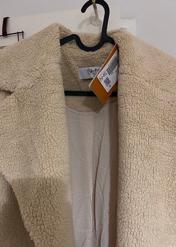 Bej Uzun Peluş Kadın Kaban - Görsel 2