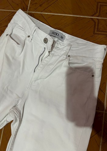 36 Beden Beyaz Regular Fit Kadın Kot Pantolon