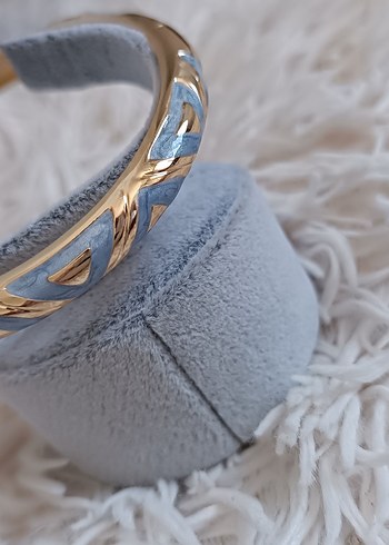 Klasik Zarafet Yılan Desenli Altın Bileklik - Görsel 6