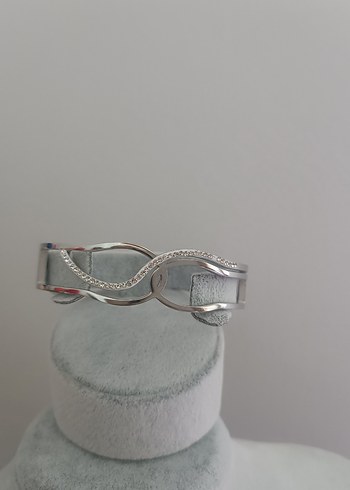 Altın Renkli Kadın Bileklik - Görsel 5