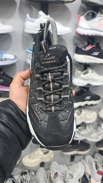 Skechers 37 numara az giyilmis