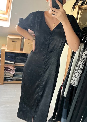 Siyah Midi Elbise V Yaka Düğmeli - Görsel 2