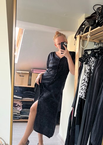 Siyah Midi Elbise V Yaka Düğmeli - Görsel 10