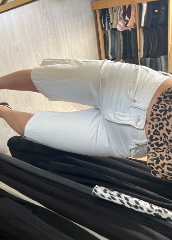 Beyaz kot bermuda bershka - Görsel 3