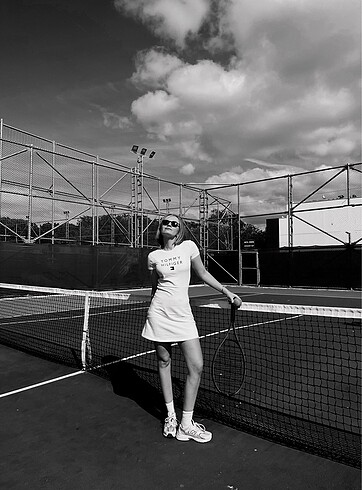 Tenis elbisesi