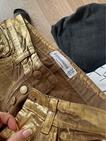 Stradivarius Stradivarius gold pantolon