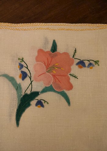 İngiliz keteni üzerine aplike el işi 45x30 ölçülerinde 8 adet - Görsel 2