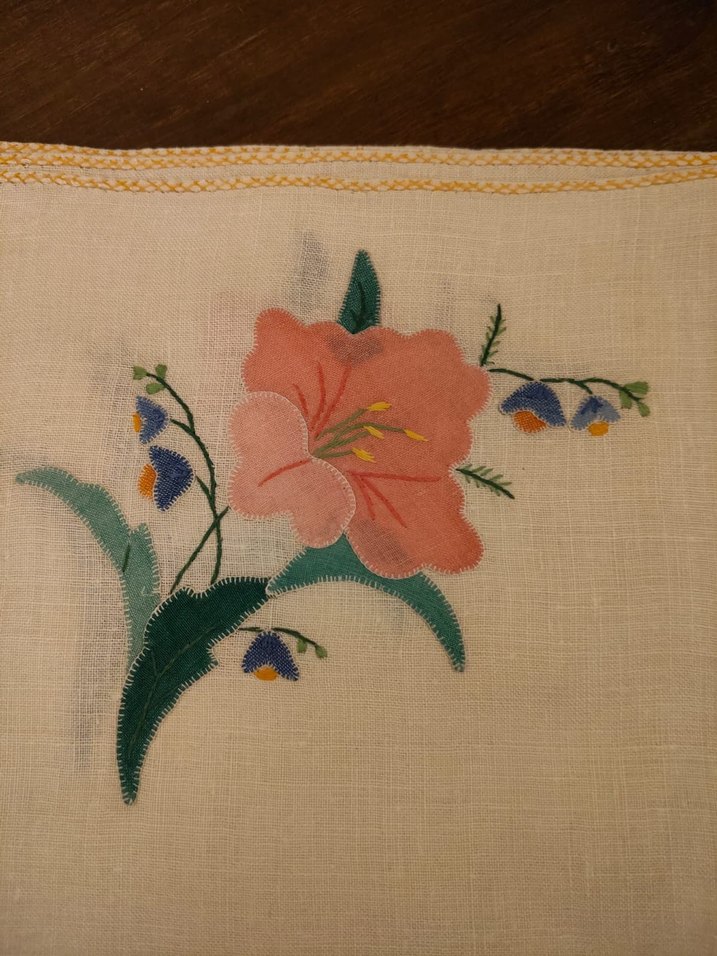 İngiliz keteni üzerine aplike el işi 45x30 ölçülerinde 8 adet - Görsel 2