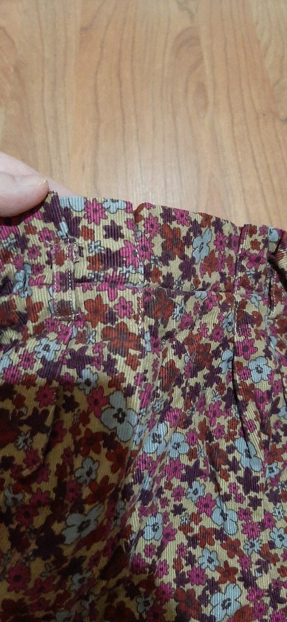 xside Marka xs beden Kadife mini klos etek cok iyi durumda - Görsel 3