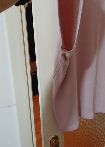 xl Beden Omuzları dekolteli bluz cok iyi durumda - Görsel 4