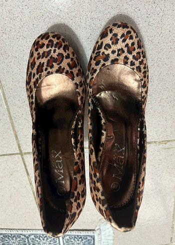 38 Beden Kahverengi Leopar Desenli Tokalı Stiletto