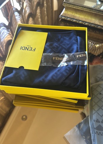 Fendi Kaşmir İpek Şal