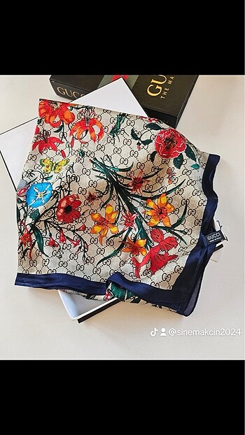 Gucci şal