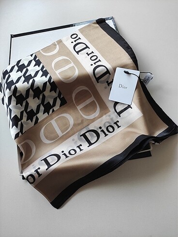 Dior Vual İpek Şal