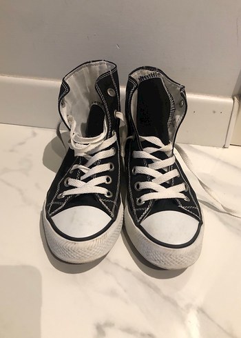 Converse 38