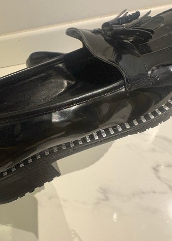 Kız Çocuk Püsküllü Siyah Loafer Ayakkabı - Görsel 3