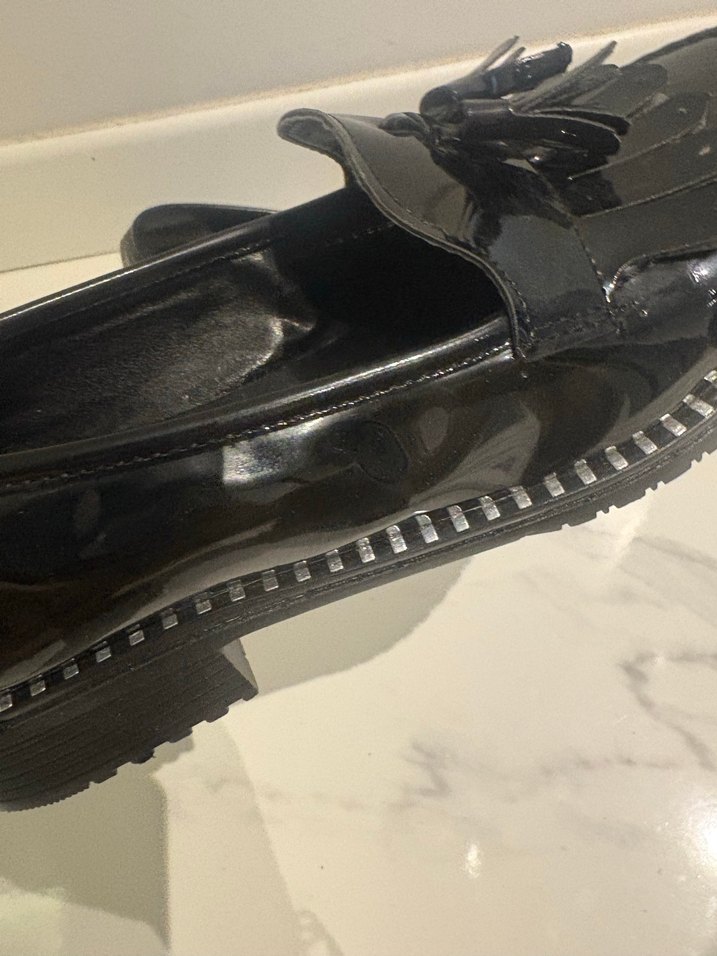 Kız Çocuk Püsküllü Siyah Loafer Ayakkabı - Görsel 3