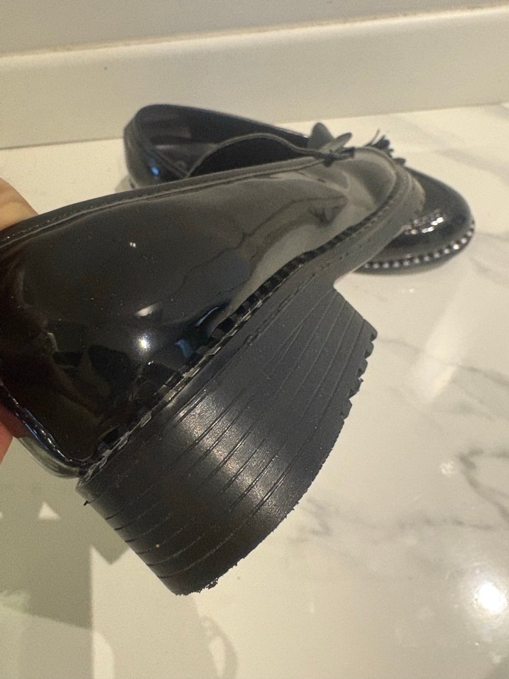 Kız Çocuk Püsküllü Siyah Loafer Ayakkabı - Görsel 4