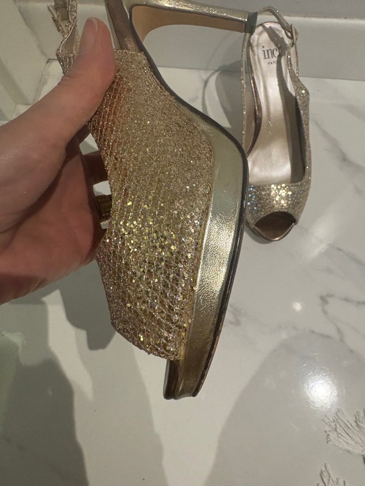 Gold simli abiye ayakkabı - Görsel 5