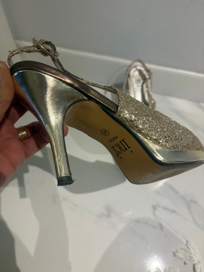 Gold simli abiye ayakkabı - Görsel 3