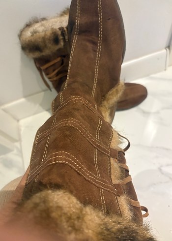 Kahverengi Süet Kürklü Kadın Bot - Görsel 5