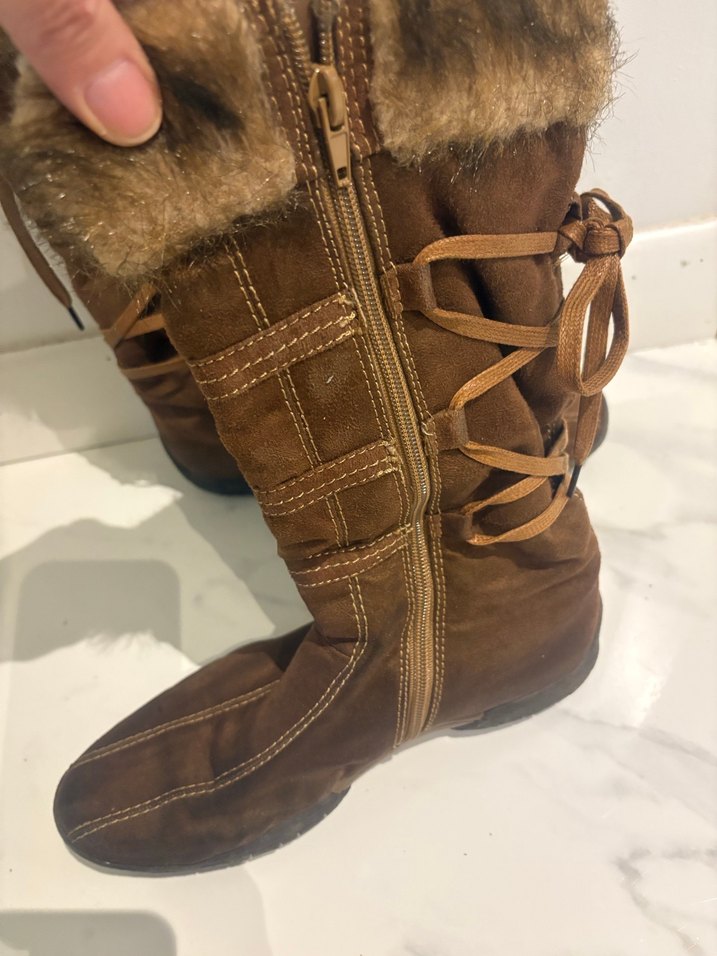 Kahverengi Süet Kürklü Kadın  Bot - Görsel 4