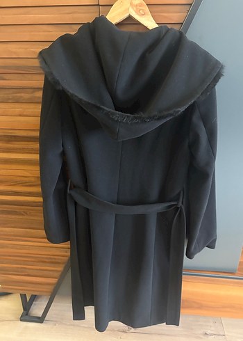 Siyah Uzun Kadın Kaşe Kaban - Görsel 2